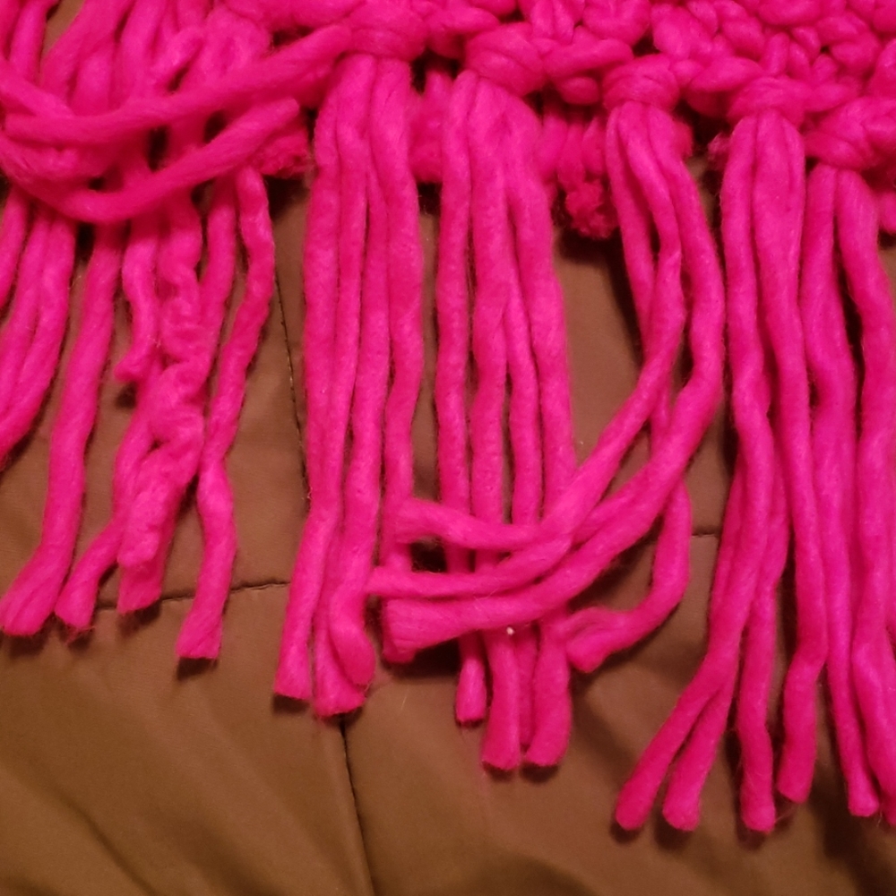 Hand Knitted Scarf - Picture 5 of 5